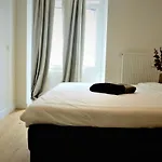 Sleep Inn - Palace Apartments